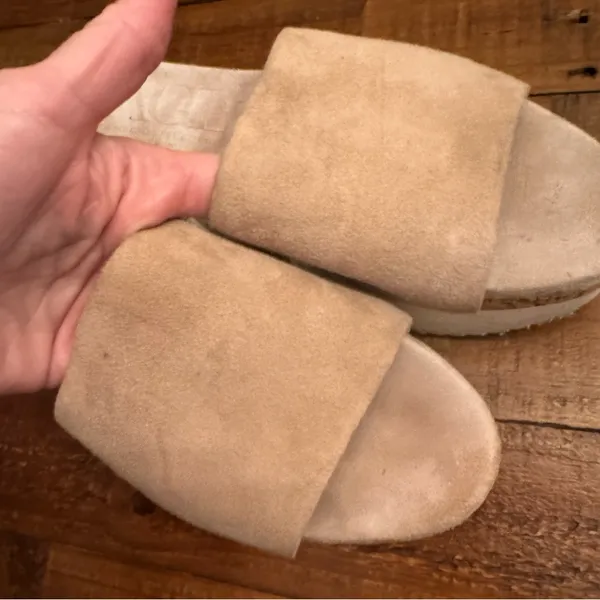 AGL Suede Slide‎ Platform Sandals Tan Size 7.5 - Image 3