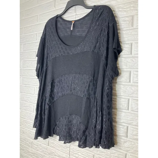 Free People anything & everything black‎ asymmetrical top women's size medium - Image 4