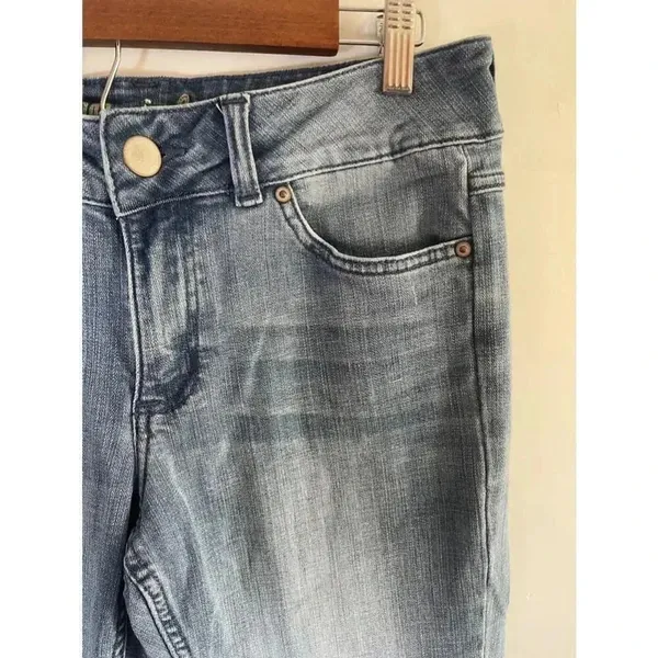 Women's Wrangler Bootcut Jeans -‎ Size 9- Blue EUC - Image 3
