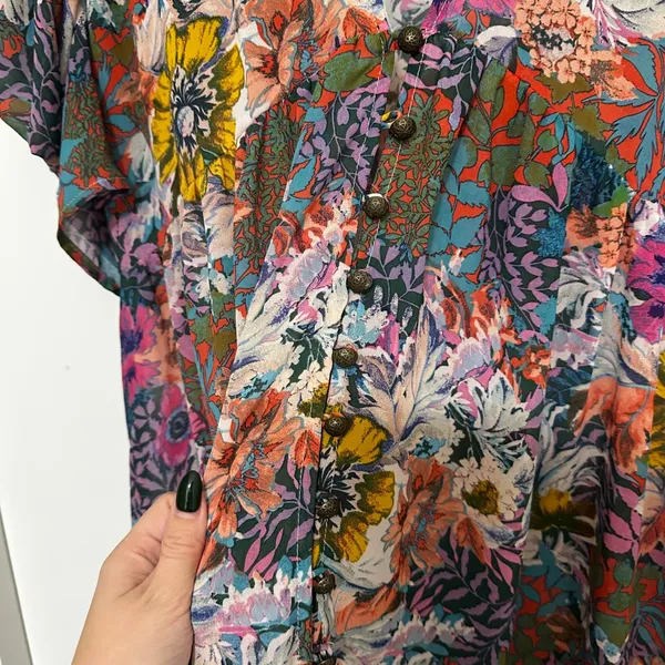 Akemi + Kin x Anthropologie | Floral V-Neck Button Front Flutter Sleeve Dress, S - Image 6