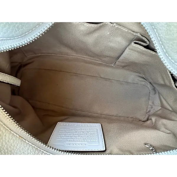 Vintage Coach F10942 Soho Collection Pebbled Leather Baguette Shoulder Bag - Image 9
