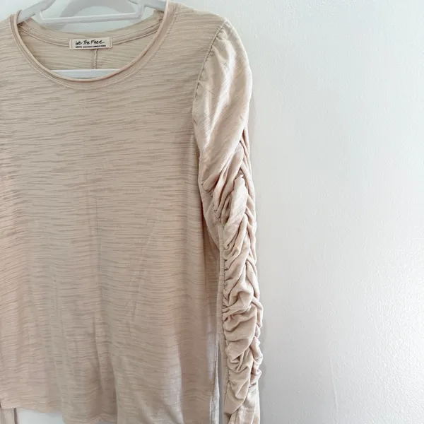 Free People We The Free Ruched Sleeve Top 🤍 - Image 6