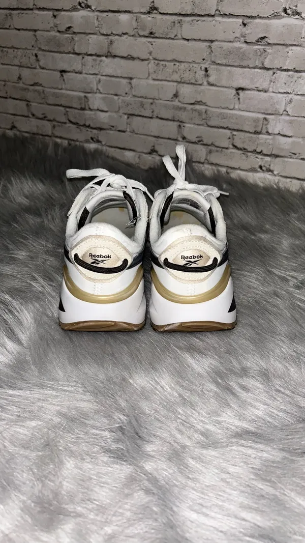 Reebok Sneakers - Image 3