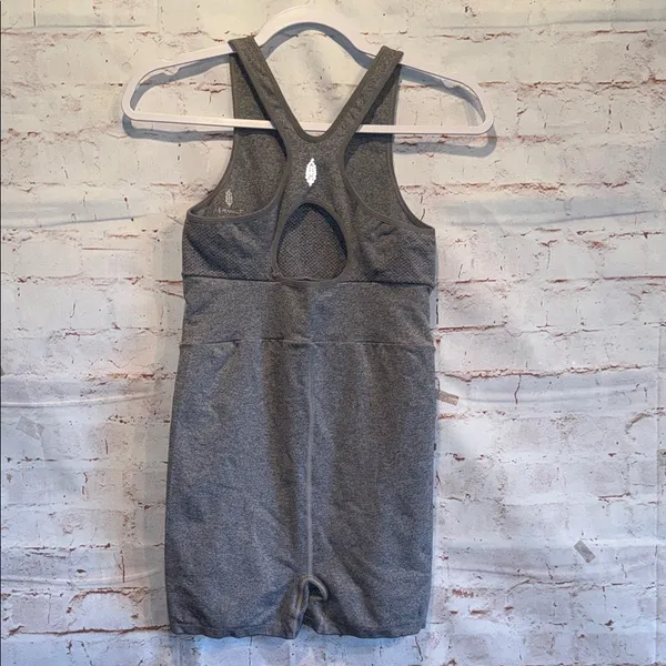 Free People FP movement Gray Sleeveless Romper active large shorts onesie - Image 5