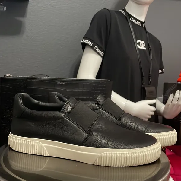 💙💖 Vince black leather Kirkland slip on‎ sneakers - Image 2