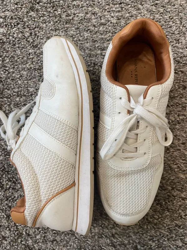 Banana Republic Sneakers White - Image 3