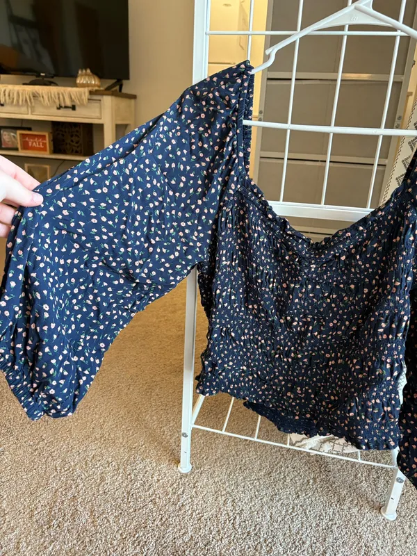 American Eagle Top - Image 2