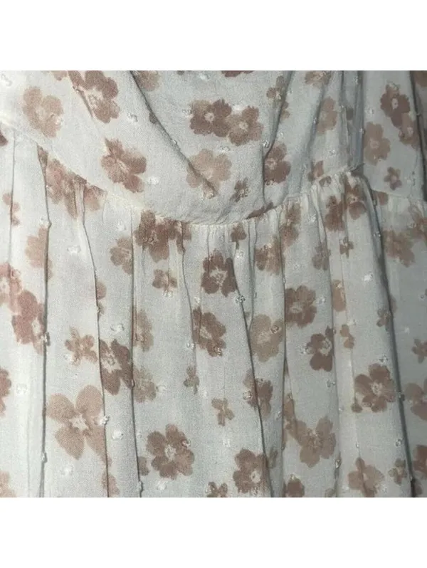 Her entire name says Grace Brown, and cream floral, Boho tiered dress - Image 4