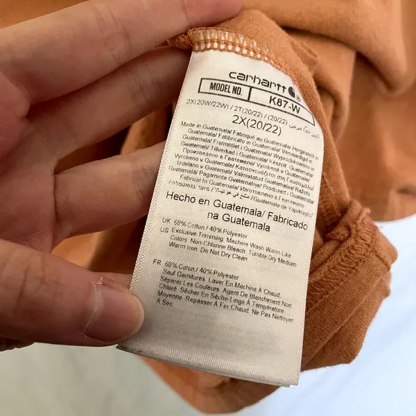 Carhartt loose fit orange short sleeved t-shirt‎ women's size 2XL front pocket - Image 4