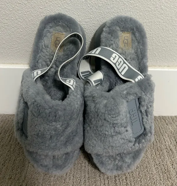 UGG Women’s 8 - Image 2