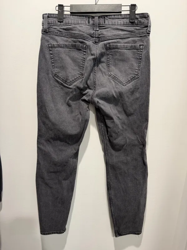 Abercrombie and Fitch high rise skinny jeans - Image 2
