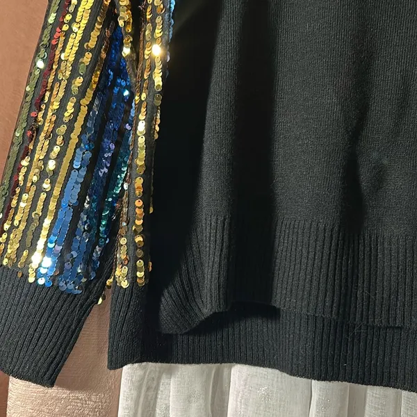 NWT Oliver.O Size M Sequined V Neckline Sweater Black Size M - Image 8