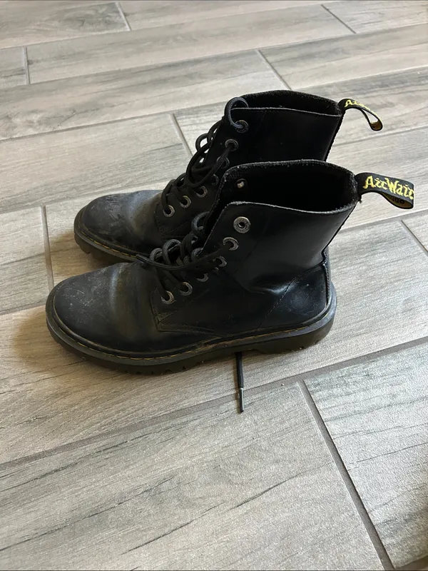 Dr. Martens Black Lace-Up Leather Boots - Image 4