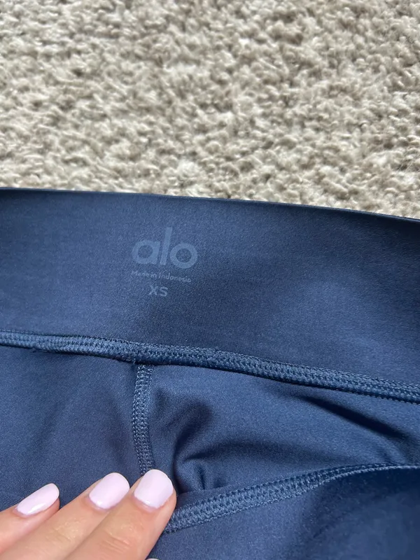 Alo Leggings Yoga - Image 5