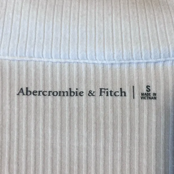 Abercrombie White Button Down Top Small - Image 6