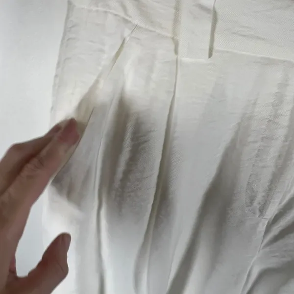 Maeve by Anthropologie‎ White Pleated Cuffed High Rise Shorts 6 Coastal Grandma - Image 6