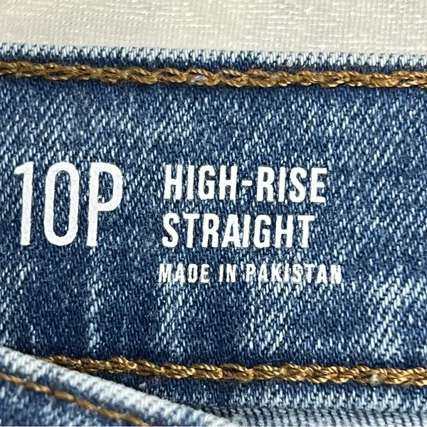 NWT a.n.a size 10p high rise straight Blue denim Jeans Distressed raw hem - Image 4