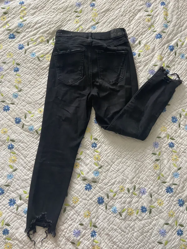 American Eagle Outfitters Black Ripped Jeans - Image 2