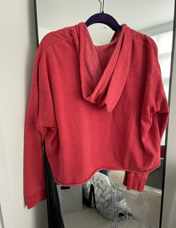 PacSun LA Hearts Red Cropped Zip Up Hoodie - Image 3