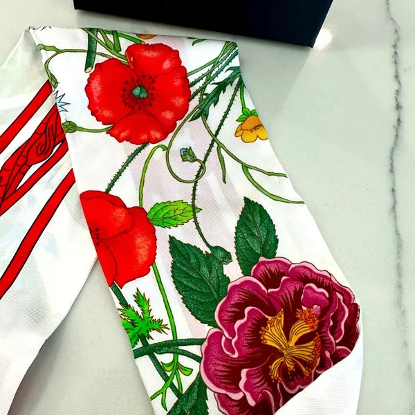 Gucci Floral Neck Bow Scarf - Image 4