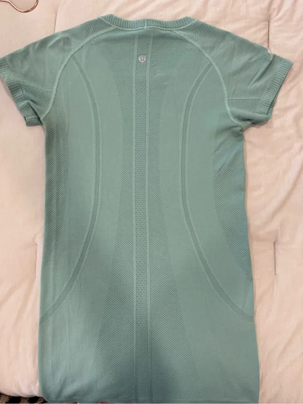 Lululemon Mint Green Active Tee - Image 2