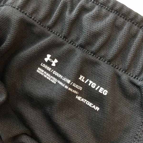 Under Armour Womens Play Up Running Shorts Loose HeatGear Printed Black Blue XL - Image 4