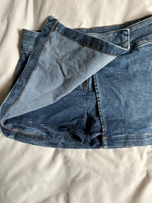 Garage skort - Image 2