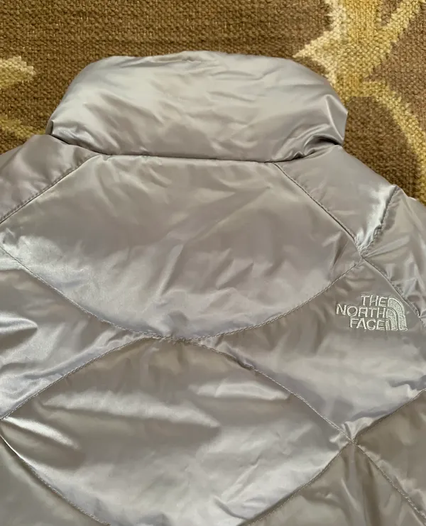 North face 550 Goose Down Puffer Jacket - Image 4