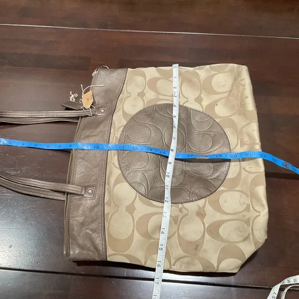 Coach Laura Large Tote With Tan And Metallic‎ Brown Leather - Image 11