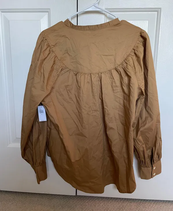 Old Navy Business Casual Blouse - Image 2