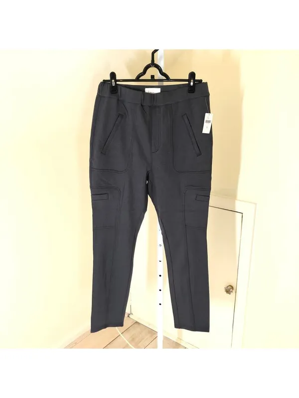 Anthropologie NWT Women's Gray Cropped Pull On Utility Pants Size M - Image 2