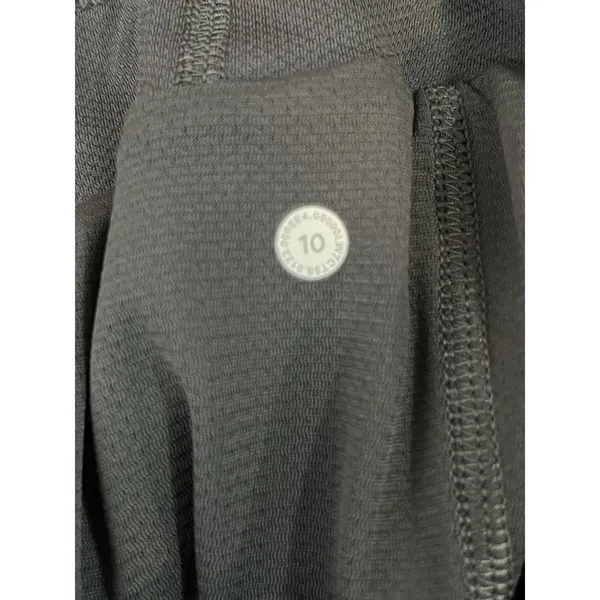 Lululemon Fast and Free Reflective High-Rise Classic Fit Shorts 3" Floral 10‎ - Image 6