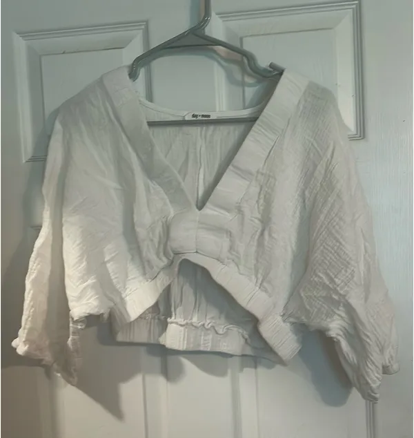 Boutique Linen Set - Image 2