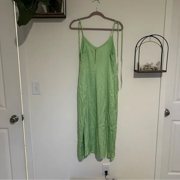 NWT & Other Stories Light Green Sleeveless Spaghetti Strap Midi Dress‎ Size 12 - Image 2