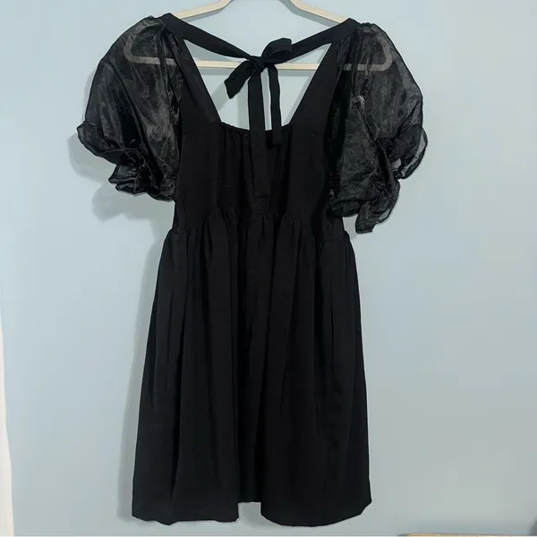 Entro Black Dress With Pockets Puffy Shoulder Small - Image 3