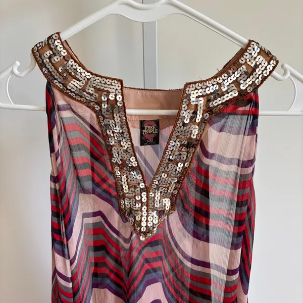 Free People EUC Women's Chevron Striped Mini Dress Sheer Chiffon Sequin Neck L - Image 3