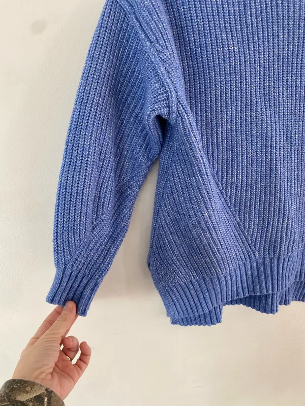 American Eagle Outfitters Sweater - Image 2