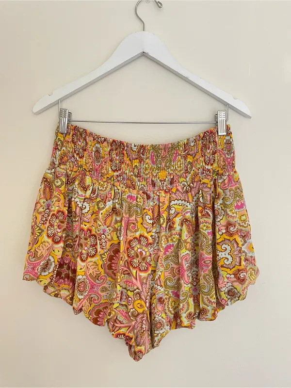 Free People La Rochelle Bubble Shorts High Rise Smocked Waist Paisley Floral M - Image 8