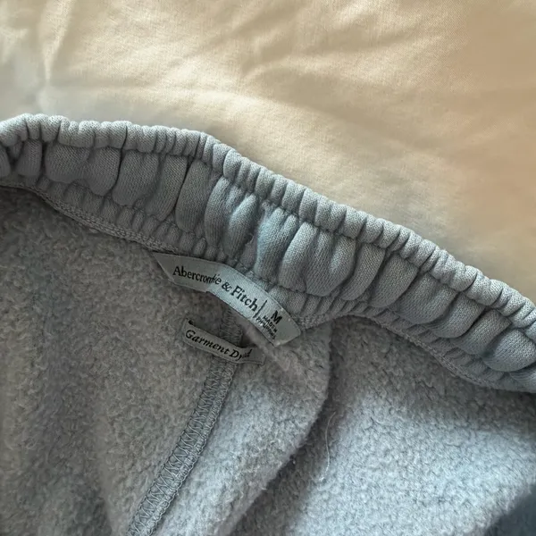 Abercrombie & Fitch Light Blue Fleece Sweatpants - Image 4