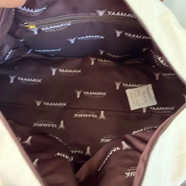NWT Canvas Weekend Overnight Luggage Bag Brown - Image 4