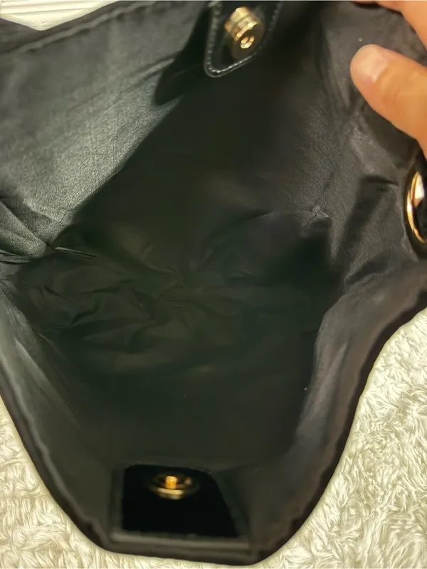 Carolina Herrera Good Girl Black Shoulder Tote with Velvet Front - Image 9