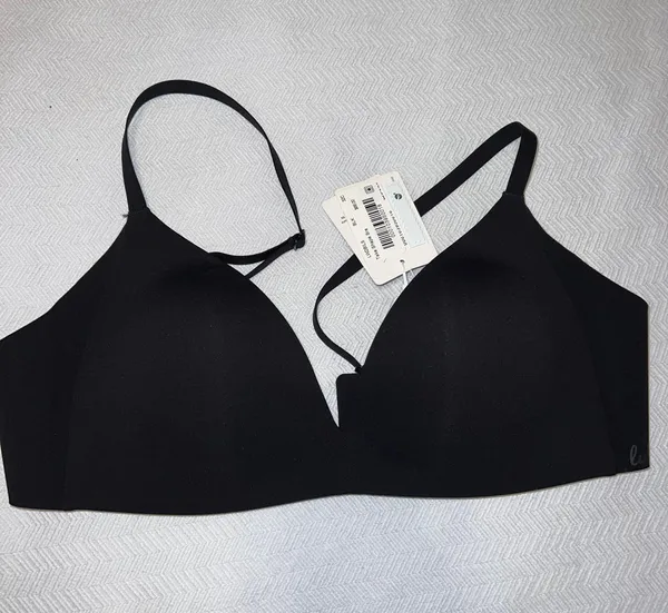Lululemon NWT  take shape bra - Image 3