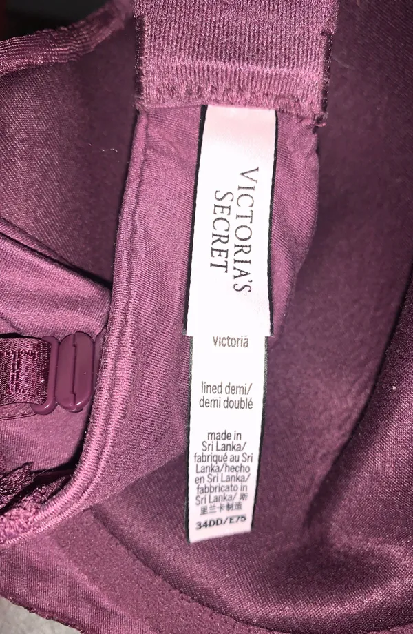 Victoria’s Secret Body By Victoria 34DD - Image 10