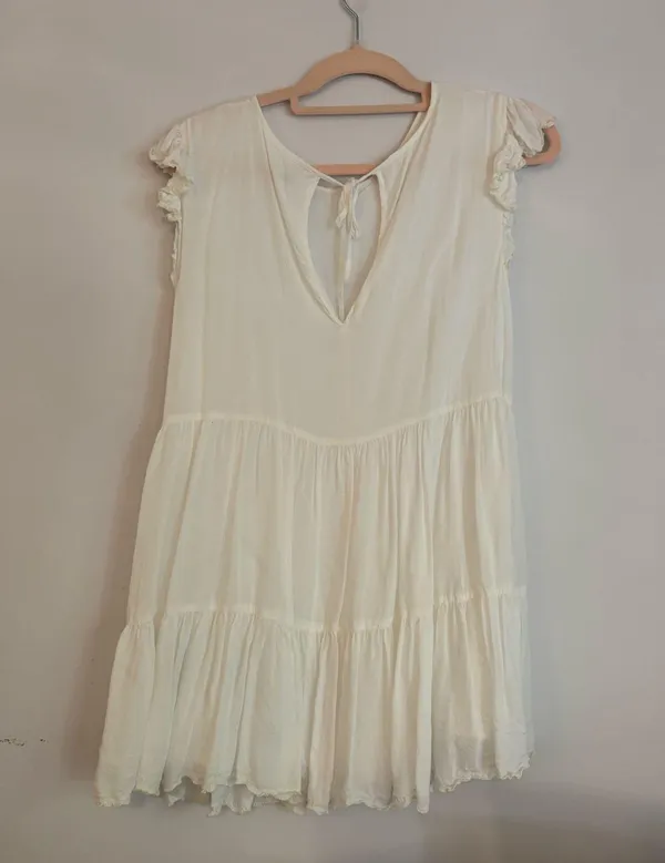 Aritzia Wilfred white flowy mini dress - Image 2