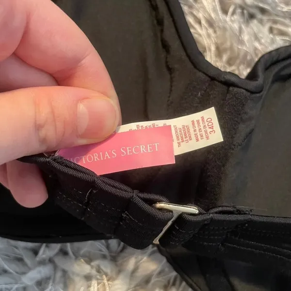 Victoria's Secret Bikini Top 34DD - Image 5