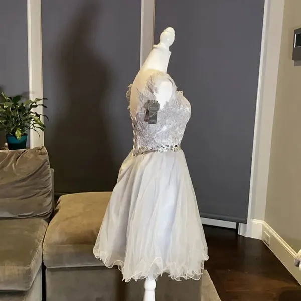 Women’s Short Prom Party Dress Size 4 NWT **READ DESCRIPTION - Image 5