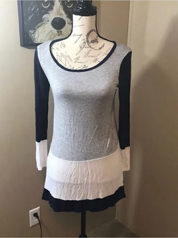 Raglan Ruffle - Image 2
