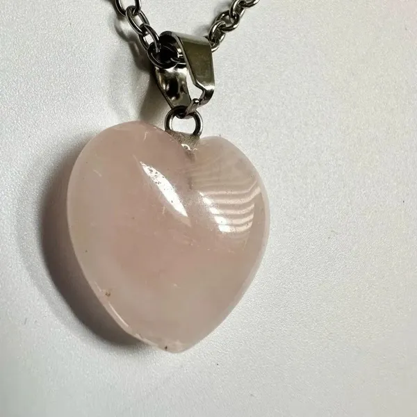 Rose Quartz heart pendant necklace - Image 2