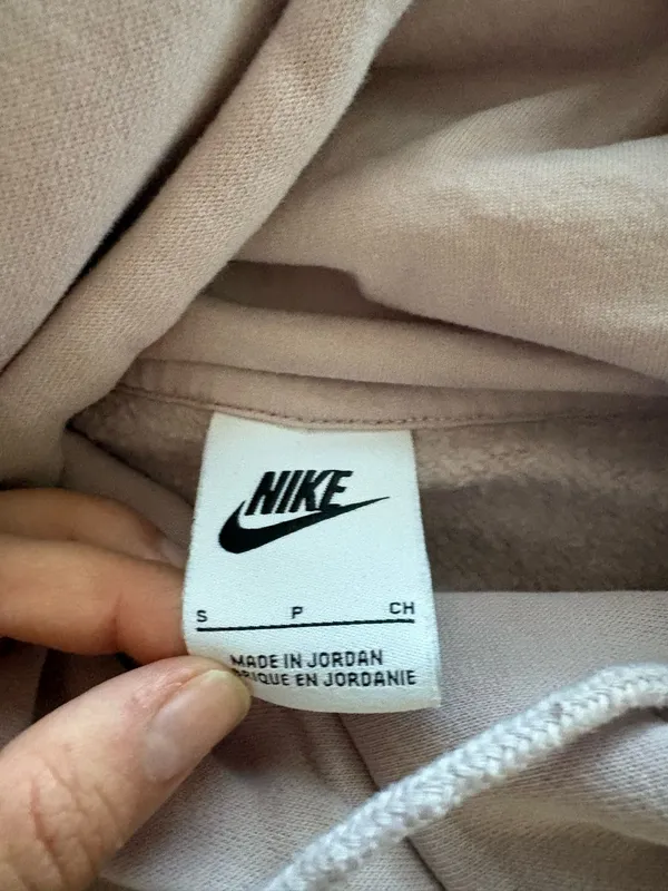 Nike hoodie  - Image 3