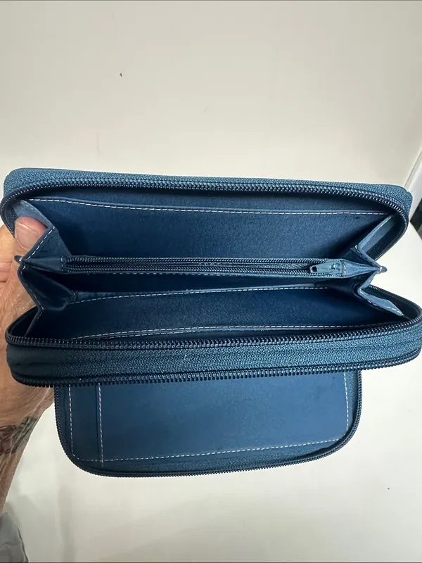 mundi Teal Leather Zip Wallet with White Stitching - Image 7